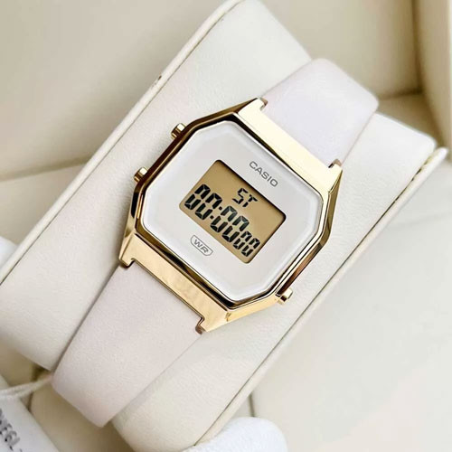 Đồng hồ nữ Casio điện tử, một lựa chọn bình dân và bền bỉ