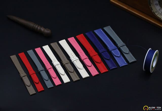 Các loại dây da thay thế cho dây đồng hồ Burberry chính hãng đa dạng