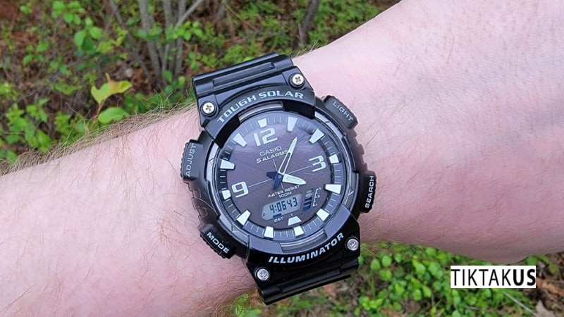 Đồng hồ đeo tay nam Casio AQ-S810W-1AVCF Năng Lượng Mặt Trời