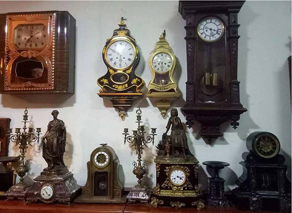 Đa dạng hình dáng đồng hồ từ tròn đến vuông, ảnh hưởng đến việc đặt đồng hồ theo phong thủy phù hợp ngũ hành