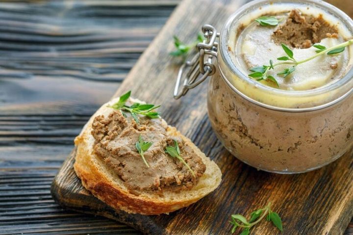 Bảo Quản Đồng Hồ Cơ Khi Không Sử Dụng: Hướng Dẫn Chuyên Sâu Từ A-Z