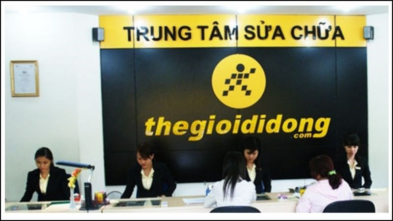 Đến trung tâm sửa chữa để được hỗ trợ kiểm tra và khắc phục Apple Watch bị xước