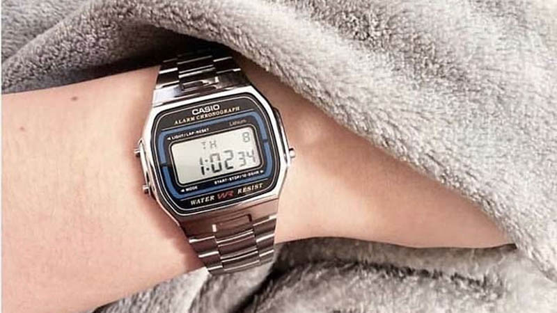 Giá thành cạnh tranh khi mua dây đồng hồ Casio nữ