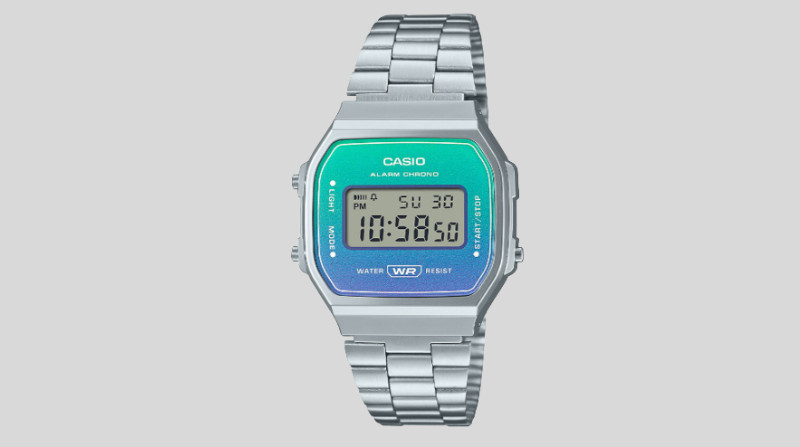 Dây đeo của đồng hồ Casio A168WER-2ADF được làm từ thép không gỉ chắc chắn và bền bỉ