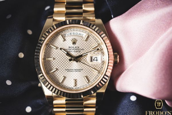 Quy trình chỉnh ngày nhanh (Quickset) cho đồng hồ Rolex