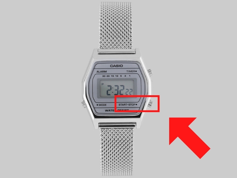 Điều chỉnh giá trị thời gian bằng nút START/STOP khi chỉnh đồng hồ điện tử đeo tay