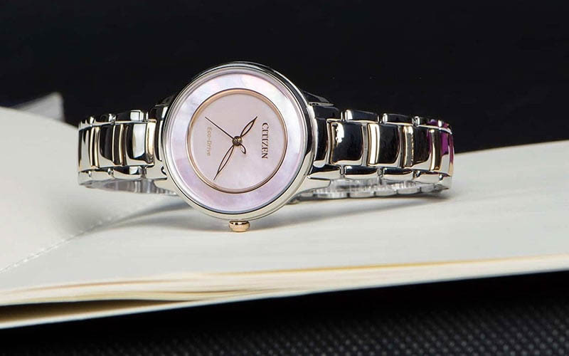 Đồng hồ đeo tay nữ đẹp xà cừ