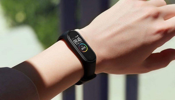 Vòng đeo tay thông minh Xiaomi Mi Band có thể kết nối điện thoại