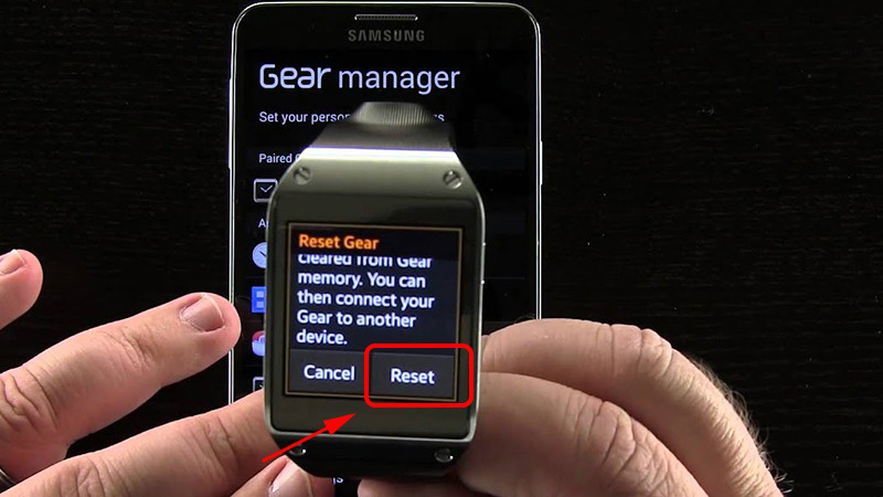 Khôi phục cài đặt gốc để khắc phục lỗi kết nối Samsung Gear 2 Neo