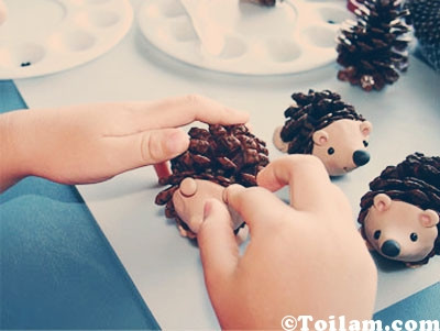 Cách làm sáng mặt đồng hồ: Gắn tai nhím, chi tiết nhỏ cũng cần được làm sạch