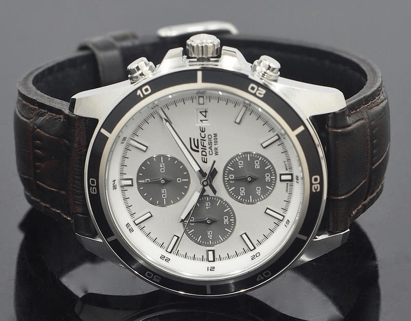 Hướng dẫn sử dụng và bảo quản đồng hồ Edifice Casio dây da