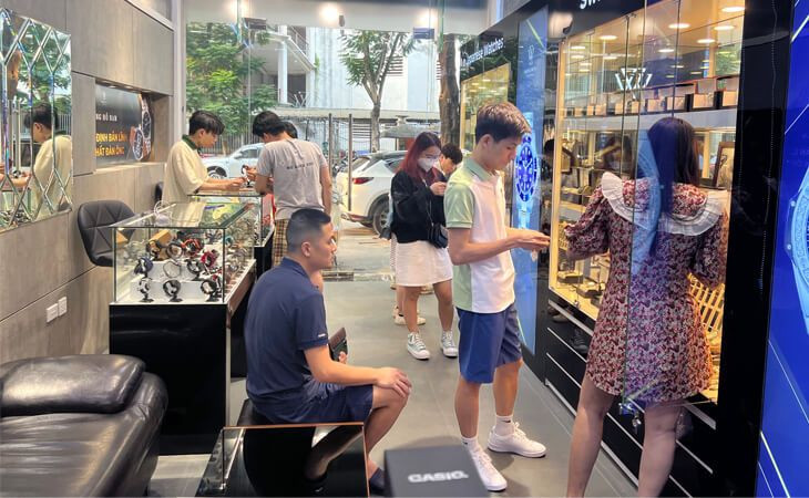 Cửa hàng đồng hồ uy tín trưng bày sản phẩm Casio chính hãng