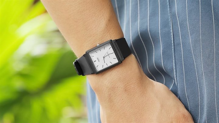 Đồng hồ Casio MQ-27-7EDF mặt trắng dây đen, một lựa chọn đồng hồ Casio giá dưới 1 triệu phổ biến