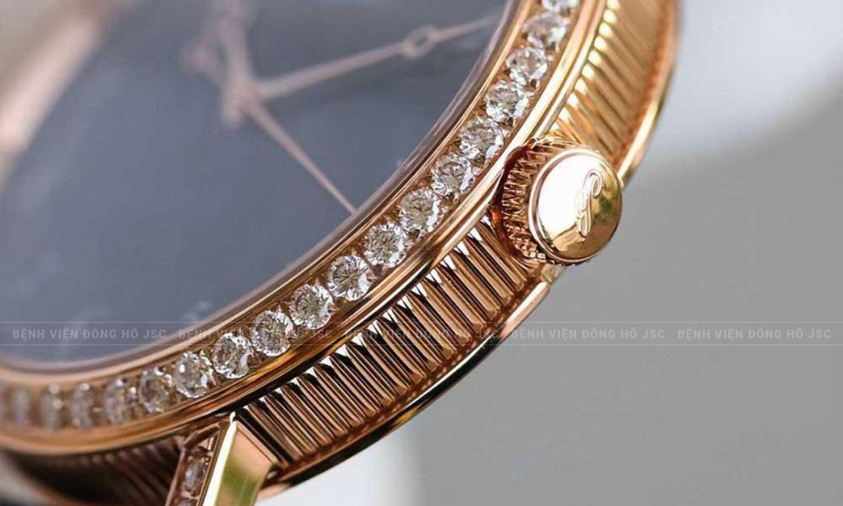 Đồng hồ Breguet chế tác từ vàng hồng và kim cương lấp lánh