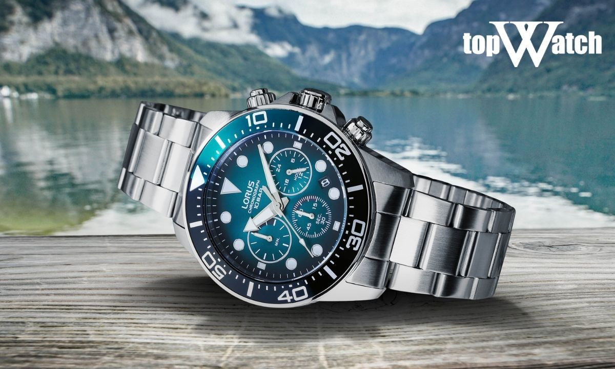 Đồng hồ Lorus RT341JX9 Chronograph dành cho nam giới với chất liệu vỏ thép không gỉ bền bỉ