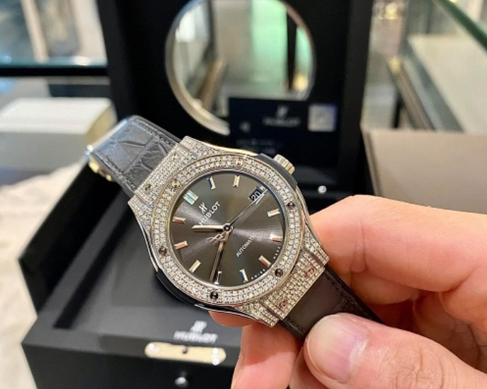 Chất lượng đồng hồ Hublot cũ chính hãng luôn được đảm bảo