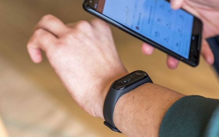 Cài đặt và điều chỉnh ngày giờ trên đồng hồ thông minh Samsung