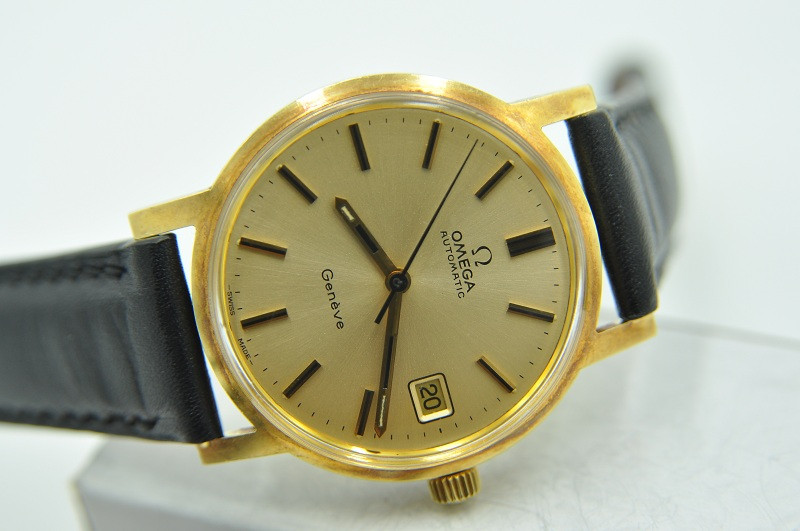 Phong cách thiết kế đặc trưng của đồng hồ Omega cổ với sự kết hợp cổ điển và hiện đại