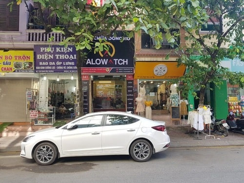 Cửa hàng Alowatch tại Cầu Giấy chuyên thay pin đồng hồ uy tín