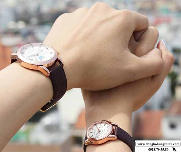 Đồng Hồ Cặp Đôi Chính Hãng: Biểu Tượng Tình Yêu Vĩnh Cửu Và Cẩm Nang Lựa Chọn Hoàn Hảo