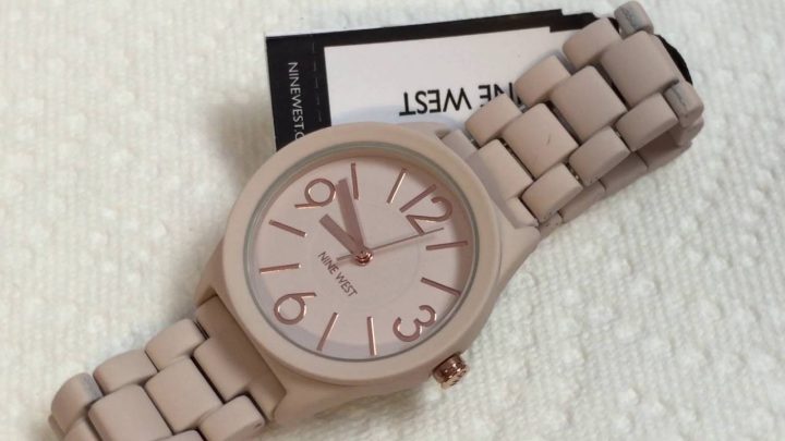 Bảng Giá Đồng Hồ Nine West Chính Hãng: Cập Nhật Chi Tiết & Kinh Nghiệm Mua Sắm Thông Minh Bảng Giá Đồng Hồ Nine West Chính Hãng: Cập Nhật Chi Tiết & Kinh Nghiệm Mua Sắm Thông Minh