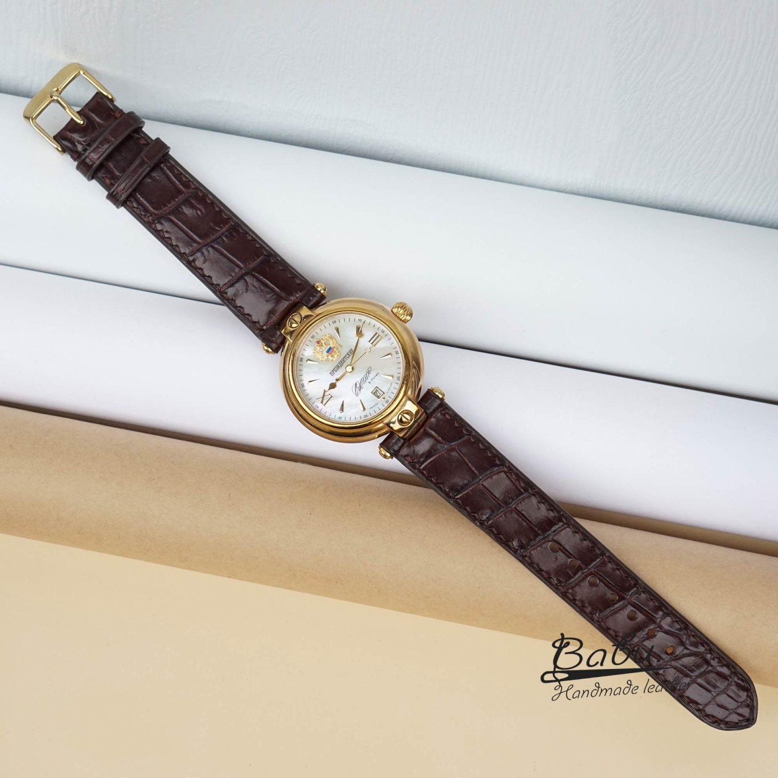Dây da đồng hồ Patek Philippe đẳng cấp làm từ da cá sấu