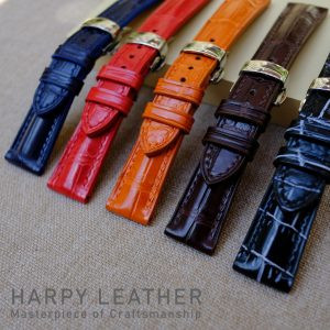 Chi tiết dây da đồng hồ cá sấu handmade chất lượng cao, phản ánh sự tinh xảo