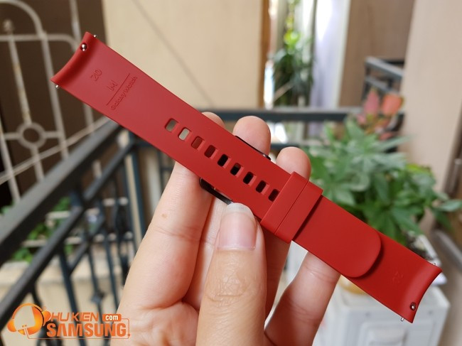 Dây đồng hồ silicon chính hãng có khả năng chống nước