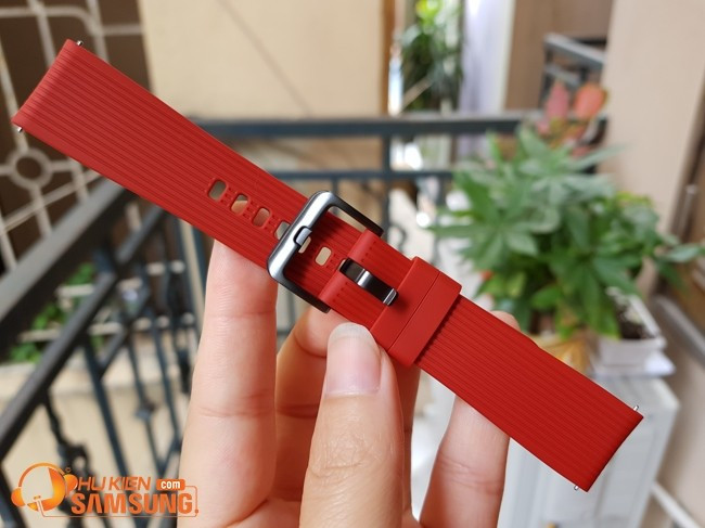 Dây đồng hồ silicon 20mm chính hãng với khóa chống rỉ