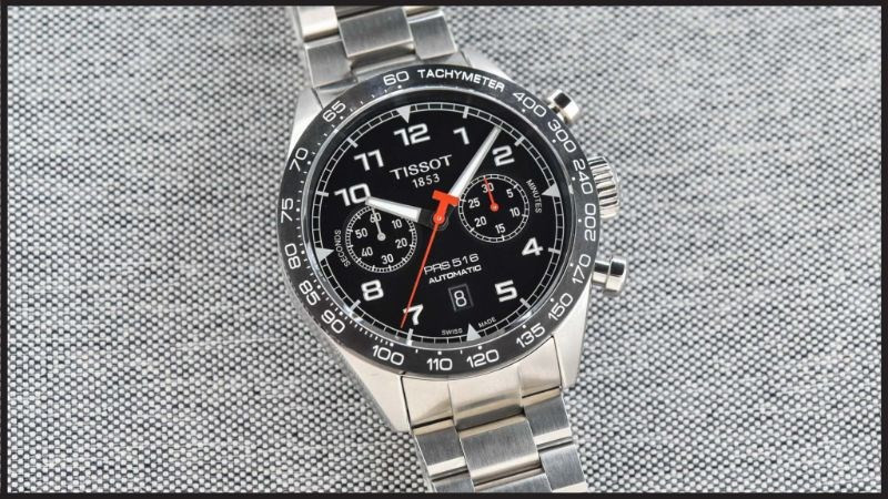 Đồng hồ đeo tay thời trang đua xe (Racing Watch) với tính năng Chronograph, thiết kế năng động