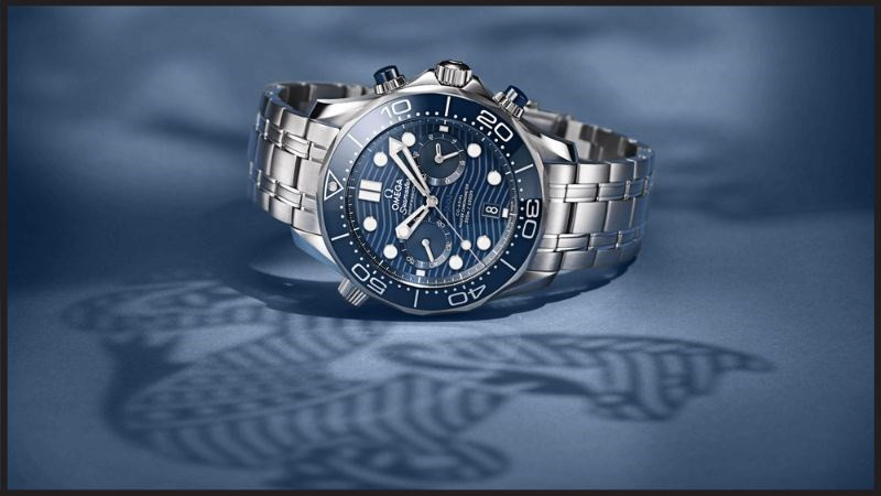 Đồng hồ đeo tay thời trang lặn (Dive Watch) với khả năng chống nước vượt trội và vành bezel xoay
