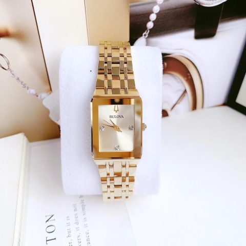 Đồng Hồ Rolex Nữ Mặt Vuông: Biểu Tượng Của Đẳng Cấp Và Cá Tính Độc Đáo