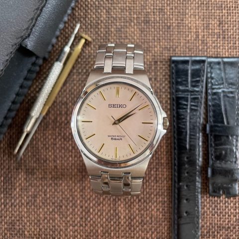 Đồng Hồ Seiko Water Resistant 10 Bar: Biểu Tượng Của Phong Cách và Độ Bền Bỉ