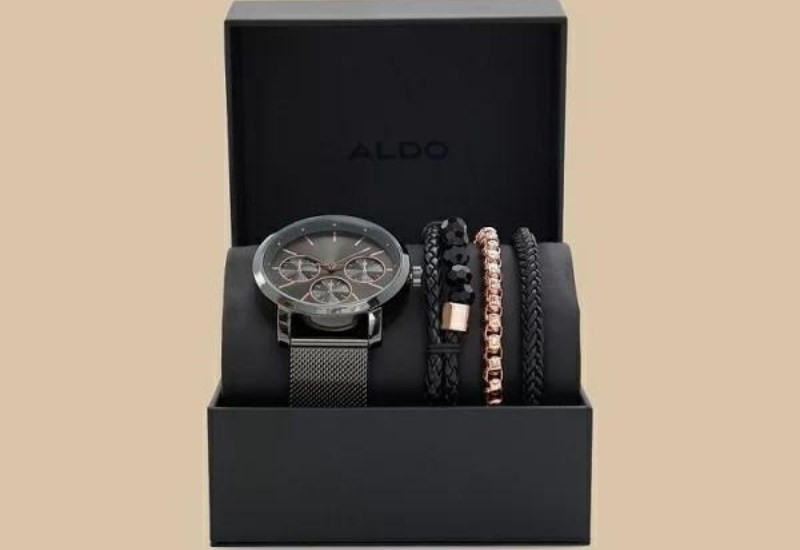 Đồng hồ Aldo Raekoth với thiết kế dây kim loại mắt lưới, mẫu tiêu biểu của đồng hồ Aldo của nước nào