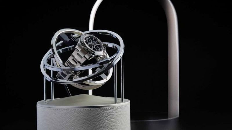 Đặt đồng hồ Automatic là gì trong hộp xoay để luôn vận hành ổn định
