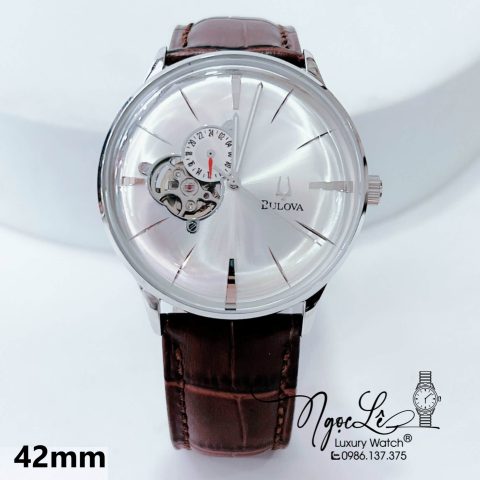 Đồng Hồ Bulova Nam Dây Da: Biểu Tượng Của Phong Cách và Độ Bền Vượt Thời Gian
