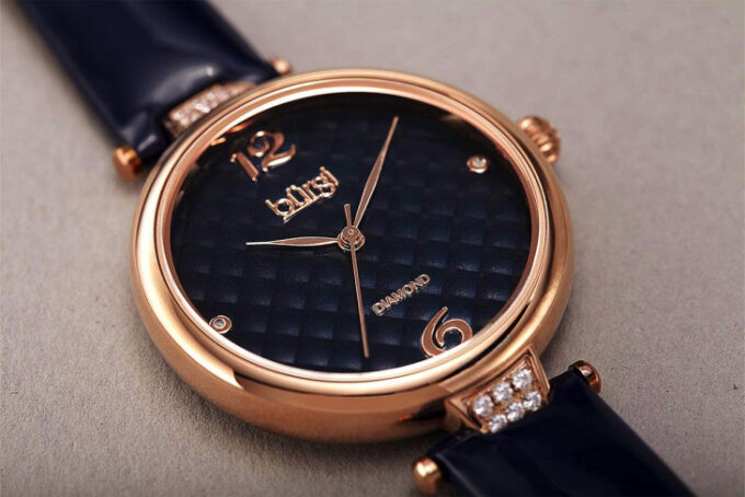 Bộ máy đồng hồ Burgi Quartz Thụy Sĩ kết hợp thiết kế Mỹ đẳng cấp