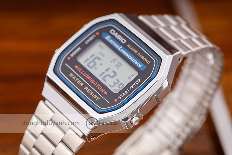 Mặt số hiển thị giờ của đồng hồ Casio A168WA-1WDF, đồng hồ bền đẹp giá phải chăng.