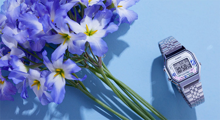 Casio điện tử dây kim loại - sự lựa chọn bền bỉ cho đồng hồ cặp chính hãng