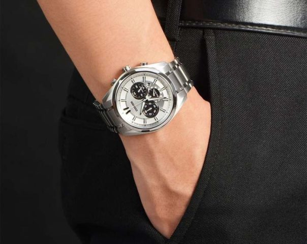 Đồng hồ Citizen Automatic lộ máy nam tính với thiết kế độc đáo và bộ máy cơ khí tinh xảo