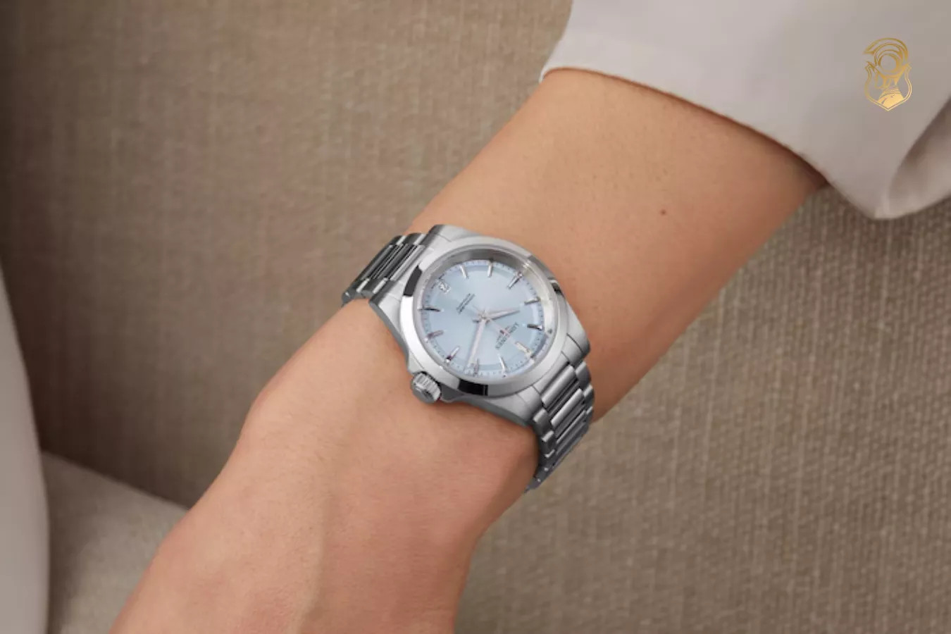 :Đồng hồ cơ đẹp chính hãng Longines thể hiện sự thanh lịch
