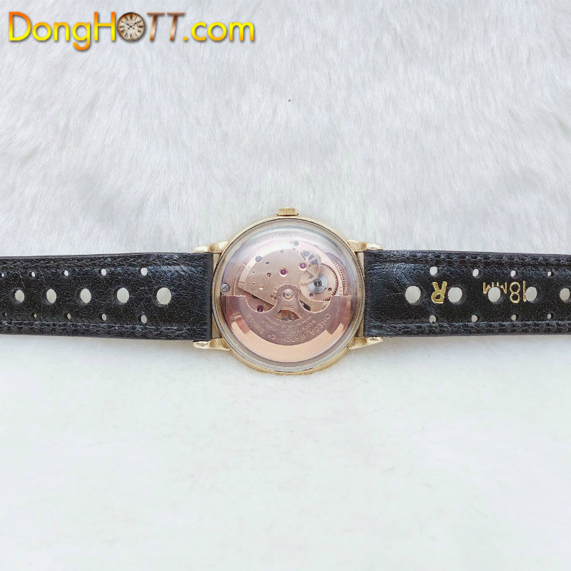 Toàn cảnh mặt đáy lộ máy của đồng hồ Omega Automatic
