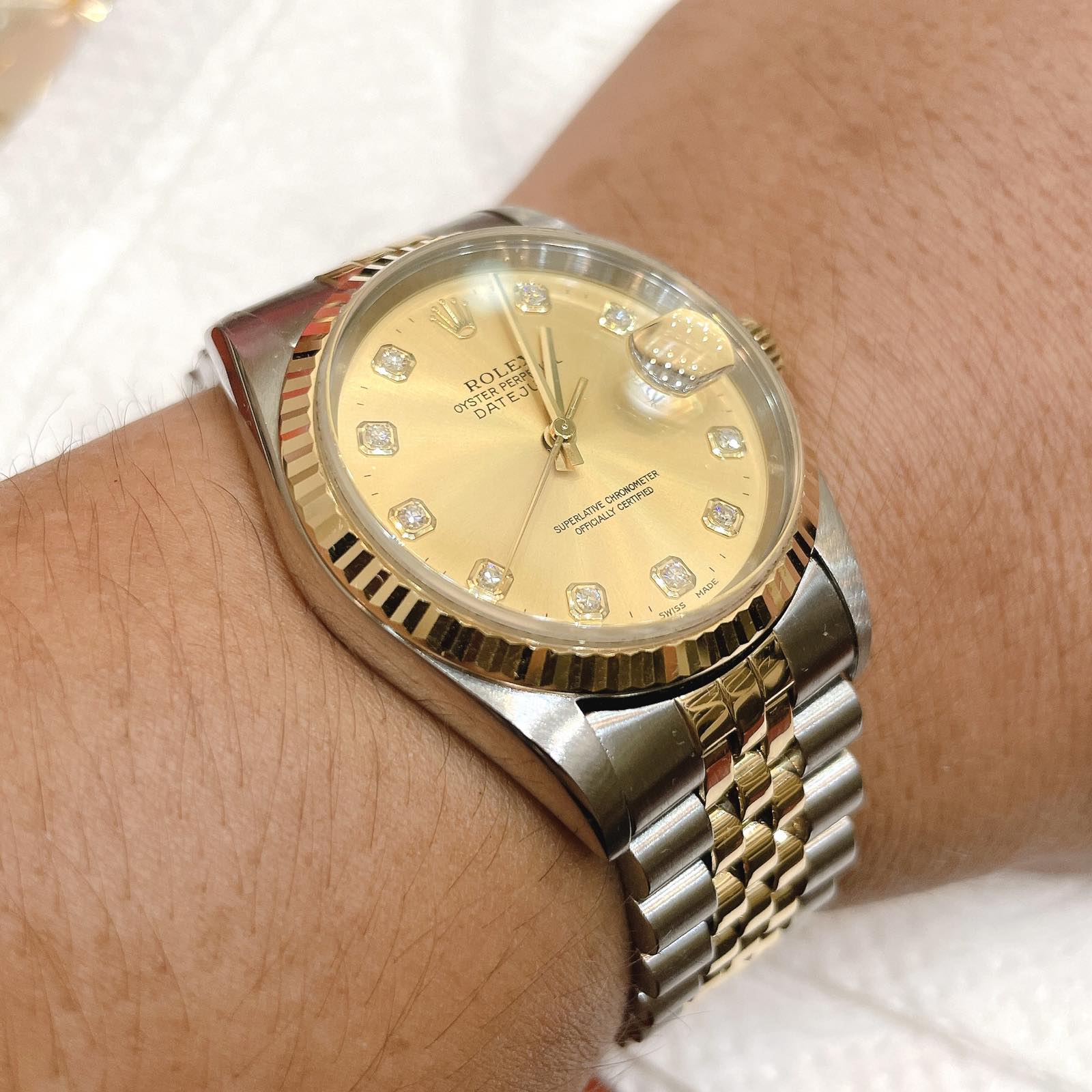 Bán Đồng Hồ Rolex 5 Số: Hướng Dẫn Toàn Diện Từ Đặc Điểm Đến Giá Trị Đầu Tư