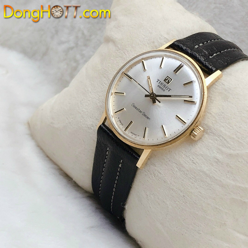 Logo Tissot nguyên bản trên mặt số của chiếc đồng hồ Tissot vàng đúc 18K