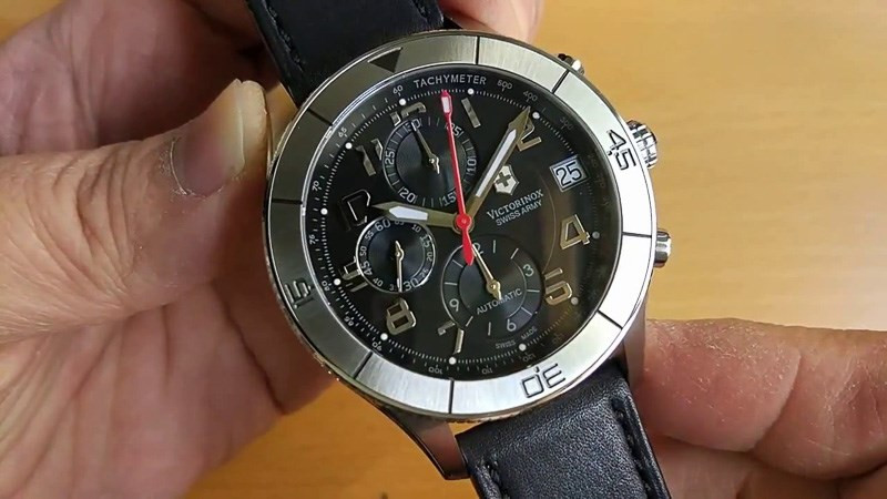 Đồng hồ đến từ Thụy Sĩ với đa dạng phân khúc