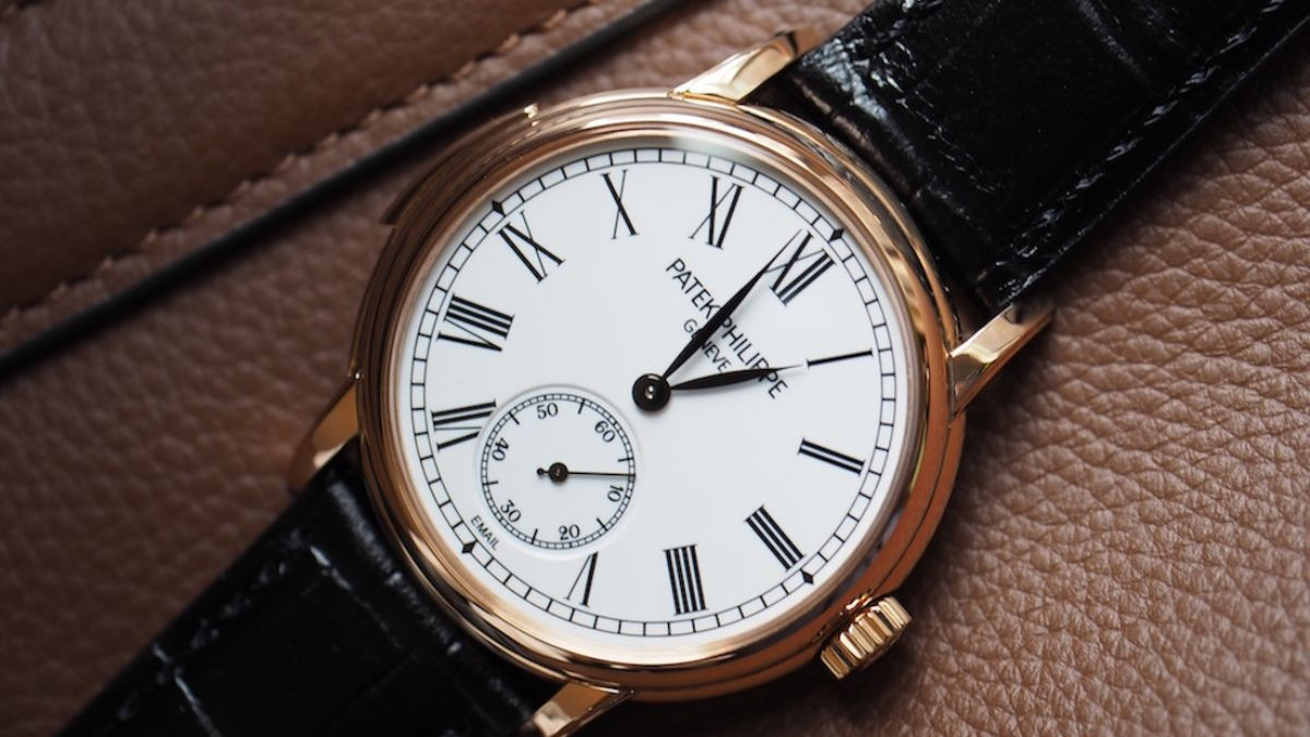 Vẻ đẹp vĩnh cửu của Patek Philippe 5078 Yellow Gold - Chiếc đồng hồ đắt nhất thế giới bằng vàng