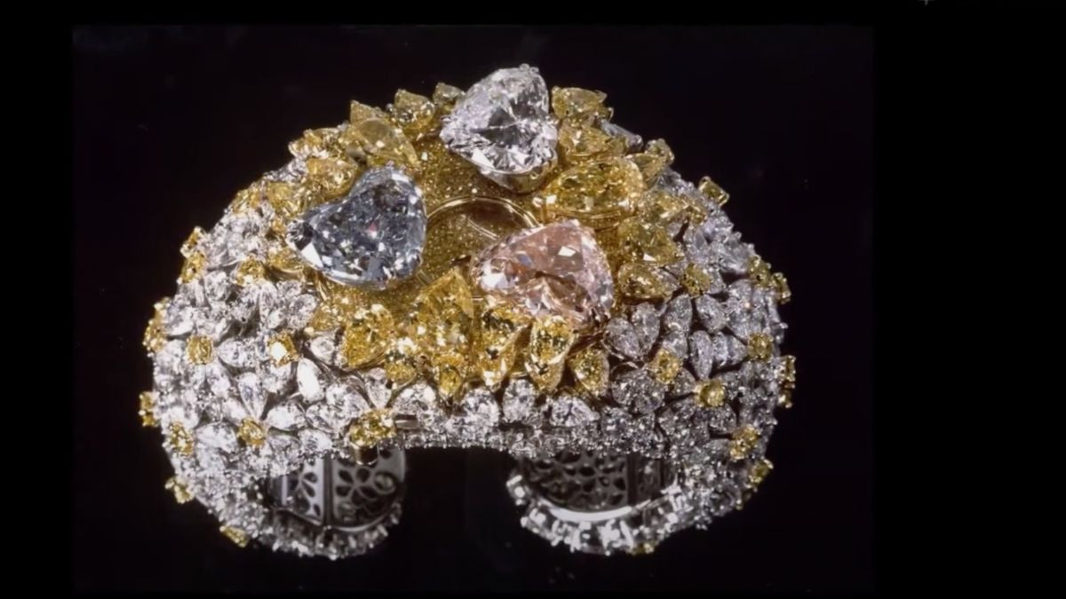 Chopard 201-Carat Watch - Đồng hồ đắt nhất thế giới nạm 874 viên kim cương