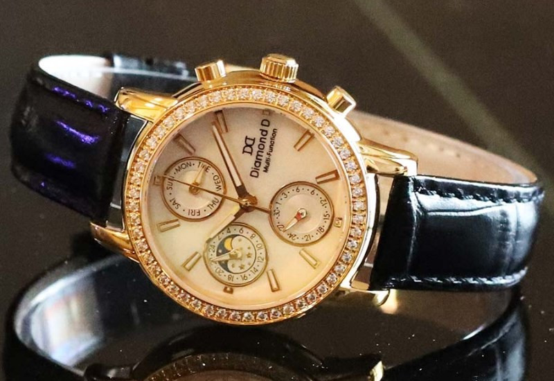 Đồng hồ Diamond D DM64205IG-R, thiết kế phá cách, mạnh mẽ
