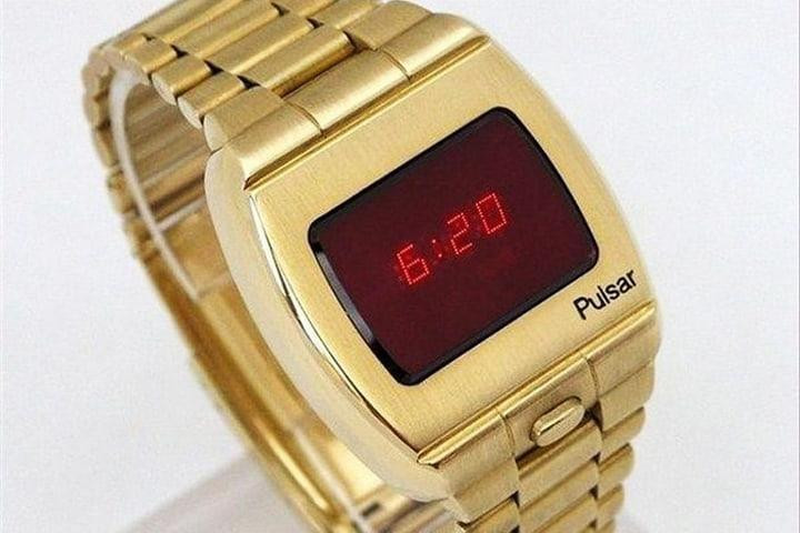 Chiếc đồng hồ điện tử Hamilton Pulsar P1 Limited Edition đầu tiên
