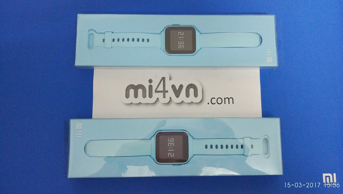 Mở hộp đồng hồ điện thoại định vị Xiaomi XiaoXun và phụ kiện